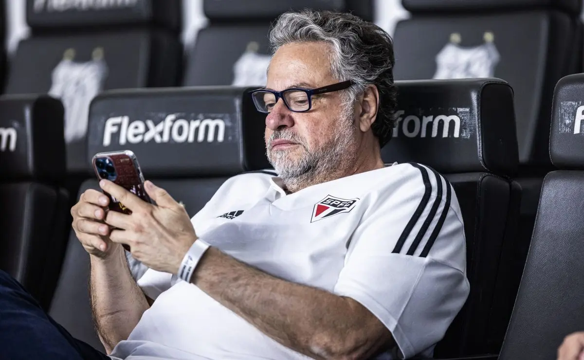 Casares Considerava Vojvoda Opção Principal para o São Paulo Antes de Conversar com Crespo