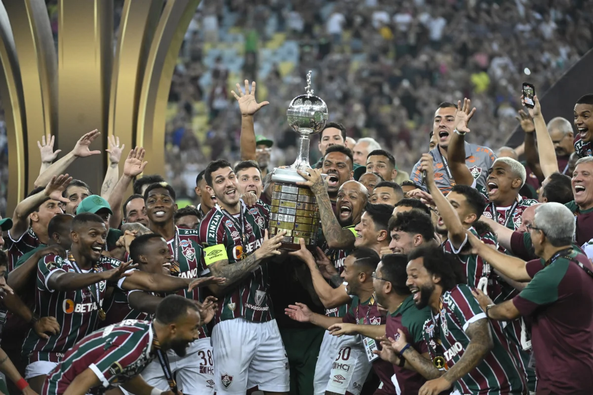 Fluminense supera desafios financeiros e garante segunda participação em Mundial em menos de dois anos