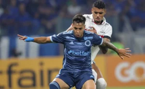 Grêmio disputa com São Paulo repatriamento do zagueiro Ruan Tressoldi, do Sassuolo