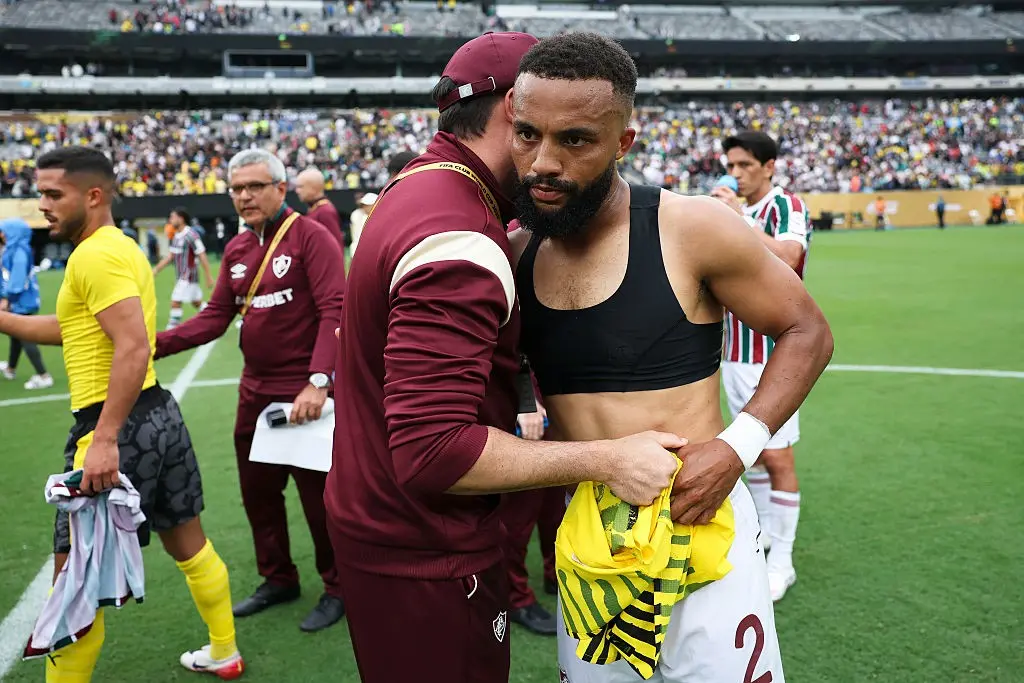 Samuel Xavier detalha pedido de perdão de Yan Couto e a troca de camisas após Fluminense x Borussia Dortmund