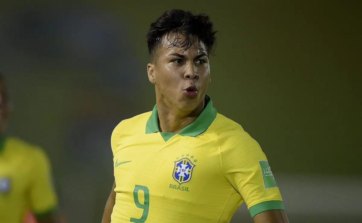 Cruzeiro pode negociar Kaio Jorge com o Bayer Leverkusen por R$ 157 milhões