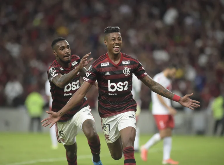 Confrontos Decisivos: Flamengo x Internacional em Copa União, Libertadores 2019 e Copa do Brasil