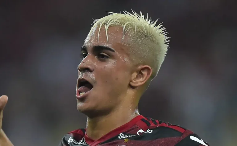 Internacional Expõe Interesse em Reinier Após Disponibilidade no Mercado