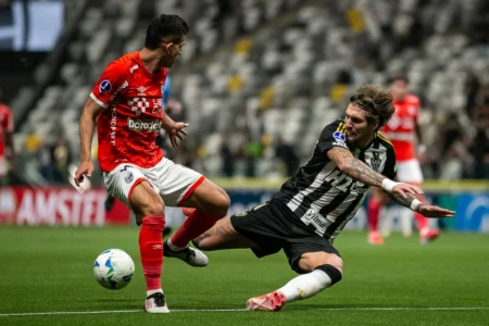 Defesa do Atlético-MG Iguala Desempenho de 2021 no Brasileiro e se Destaca entre as Melhores em Jogos Sem Sofrer Gols no Ano