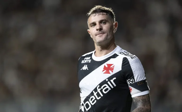 Vasco: Vegetti fala sobre cobranças da torcida após mais um revés
