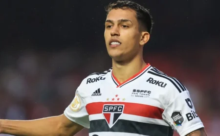 Igor Vinícius no Santos em Risco com Crespo no São Paulo