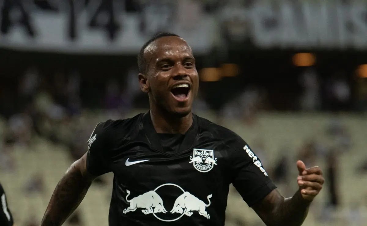 Toluca se manifesta sobre Helinho: Empréstimo ao Grêmio gera insatisfação