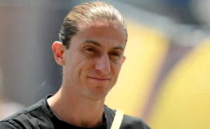 Filipe Luís em ação: Flamengo x Chelsea e a polêmica alteração com Bruno Henrique