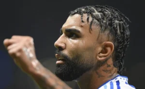Gabigol, do Cruzeiro, provoca após vitória do Flamengo contra o Chelsea e causa reações na internet: “Vão pirar”