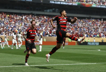 Danilo Mantém Invencibilidade Contra o Chelsea em Surpreendente Escalação do Flamengo: "Não era Improvável"