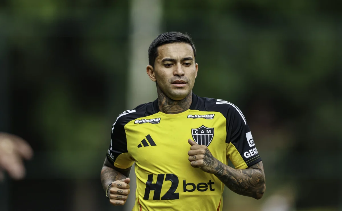 Cuca Planeja Minutagem de Dudu no Atlético-MG e Jogo-Treino na Arena MRV