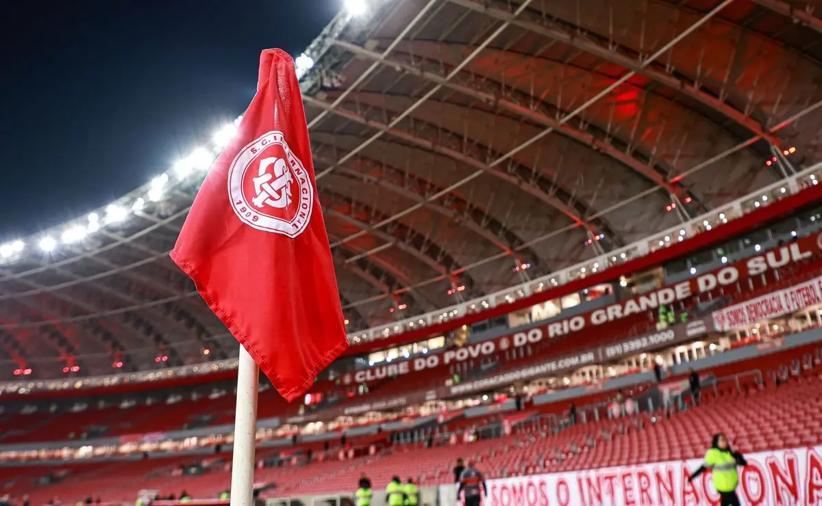 Protagonismo Internacional e Clubes na 1ª Conferência do Futebol pelo Planeta