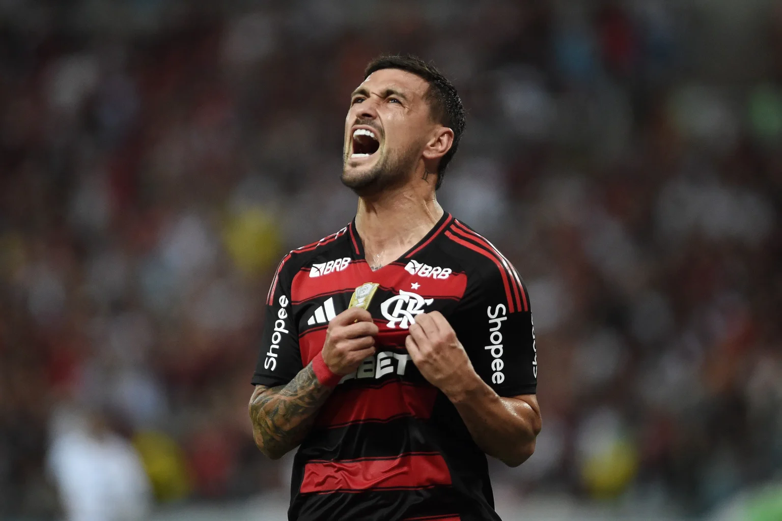 Jornal espanhol "alerta" europeus sobre Arrascaeta do Flamengo na Copa do Mundo de Clubes