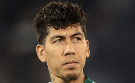 Firmino no Flamengo: Negociação pelo Mundial e Libertadores Improvável