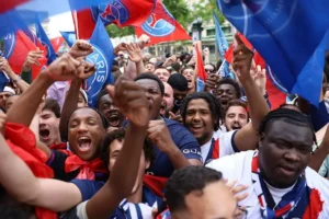 PSG: Chegada em Paris para Celebrar a Conquista da Champions League (Fotos)