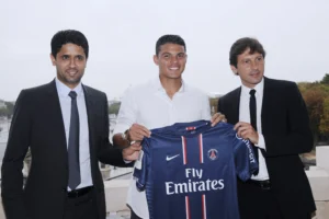 Presidente do PSG Liga para Thiago Silva Após Conquista da Champions: "Essa Vitória é Sua Também"