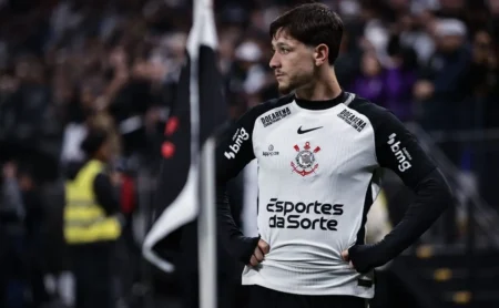 Garro rumo à Europa: Corinthians pode perder jogador, e meia decide futuro no Flamengo