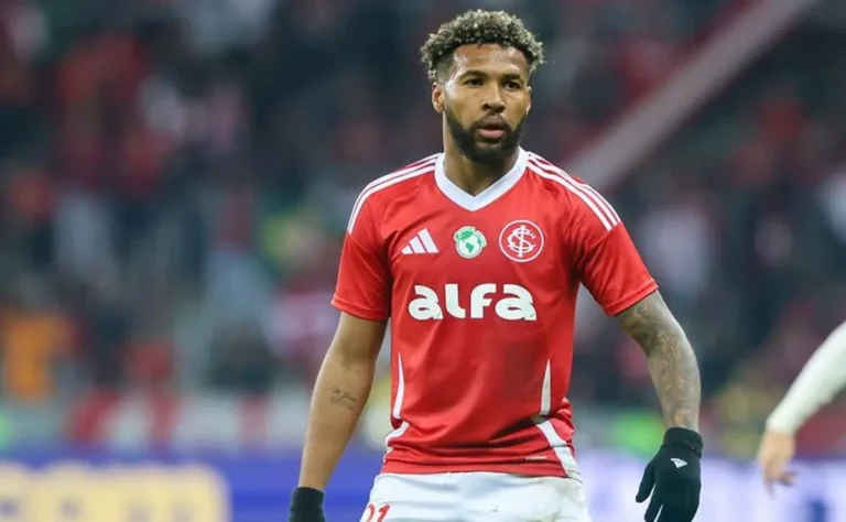 Internacional x Flamengo: retrospecto adverso e duelos decisivos em jogo