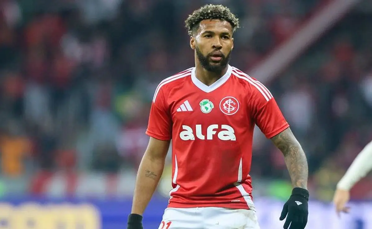 Internacional x Flamengo: retrospecto adverso e duelos decisivos em jogo