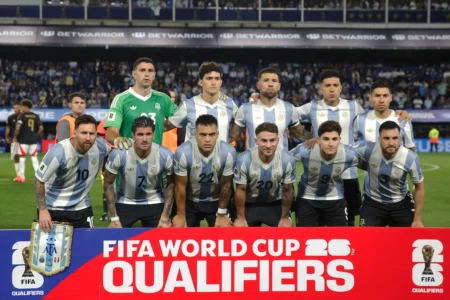 Chile e Argentina pelas Eliminatórias: onde assistir, horário e mais informações