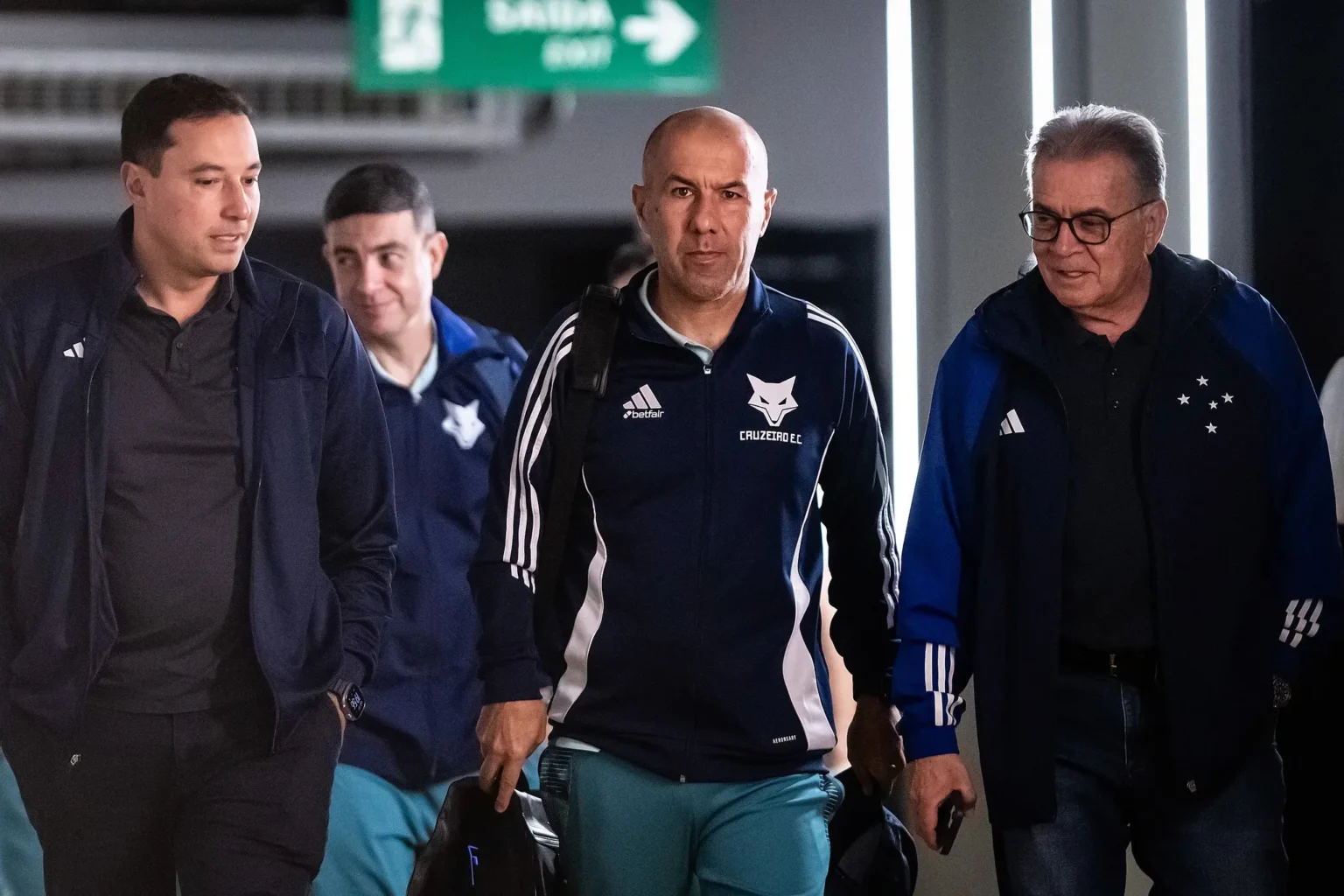 Cruzeiro: Entenda a Prioridade na Zaga para as Transferências