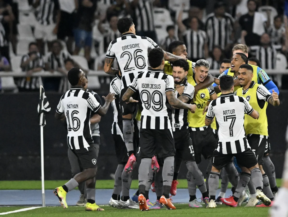 Botafogo Vence em Casa e Aprende Lições Cruciais para Desempenho nos EUA.