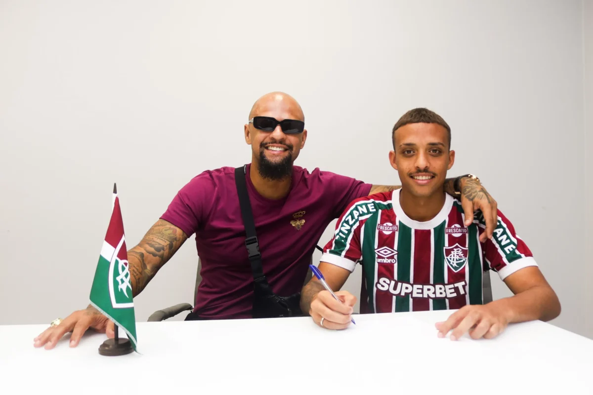 Fluminense estende vínculo com Davi Melo, filho de Felipe Melo, até 2026