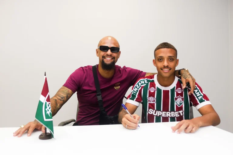 Fluminense estende vínculo com Davi Melo, filho de Felipe Melo, até 2026