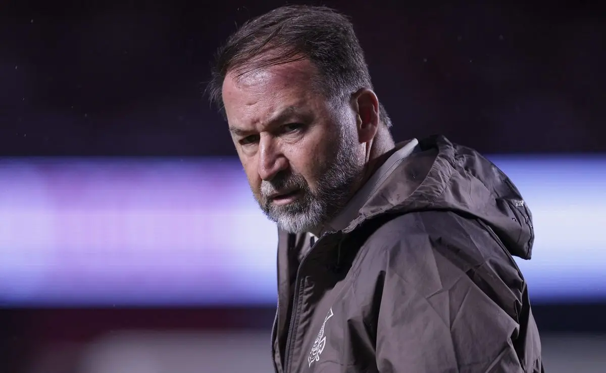 Augusto Melo sobre traição no Corinthians: "Golpe" é descartado na presidência.