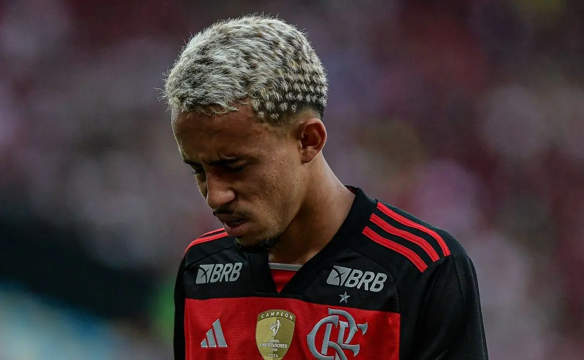Flamengo de Filipe Luís considera negociar Matheus Gonçalves após o Mundial de Clubes
