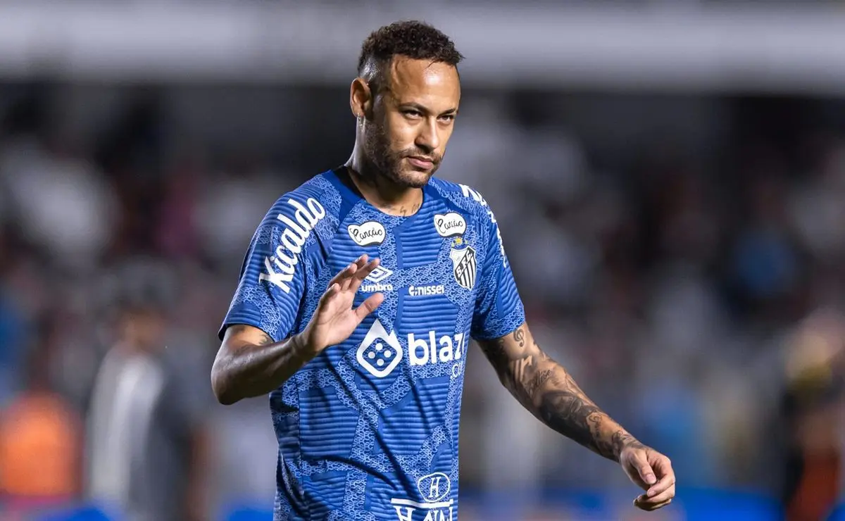 Neymar e Santos: Renovação em Espera Devido à Possível Copa do Mundo de Clubes