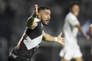 Torcida Vota e Avalia Desempenho de Payet no Vasco: Decepção?