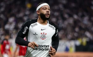 Corinthians Adapta Planejamento do Elenco na Pausa para o Super Mundial da FIFA