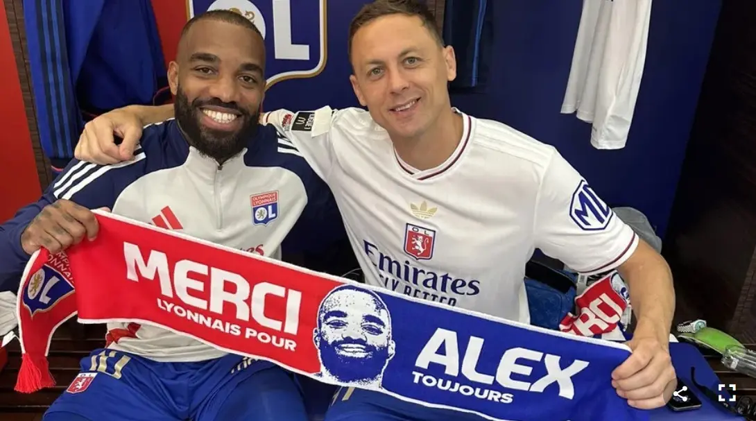 Sanção a Jogador do Lyon por Ato em Campanha Anti-Homofobia na Camisa