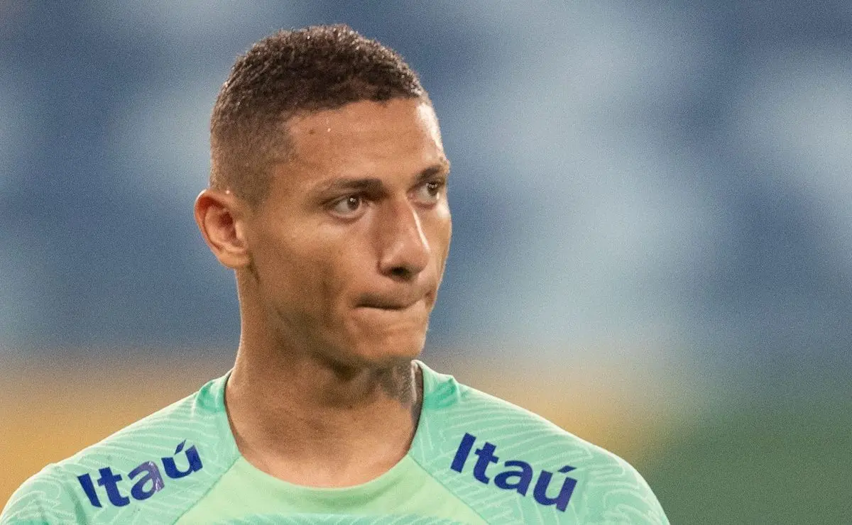 Richarlison em baixa: Prestígio ameaçado com Ancelotti nas convocações