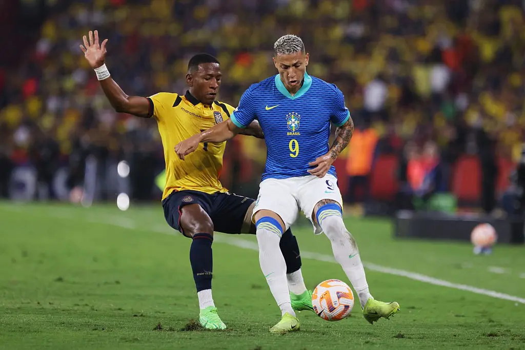 Richarlison reconhece posição na Seleção e foca no Paraguai: "Temos que dominar"