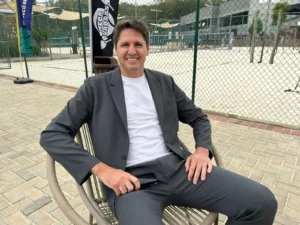 Edmilson clama por liderança na Seleção, porém acredita no Hexa: "Em 2001, a situação era pior"
