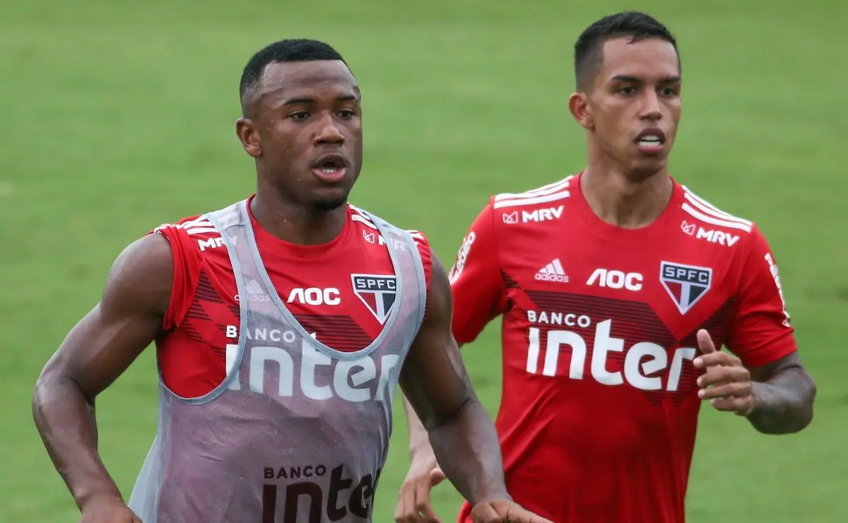 Santos Considera Contratar Jogador do São Paulo, Com Igor Vinícius em Foco
