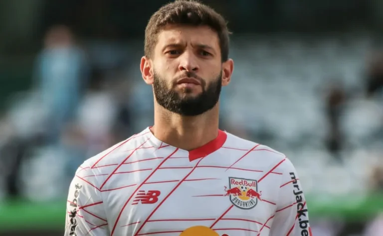 Juninho Capixaba analisa Léo Ortiz, do Flamengo, e tece elogios ao zagueiro: “Muito diferente”