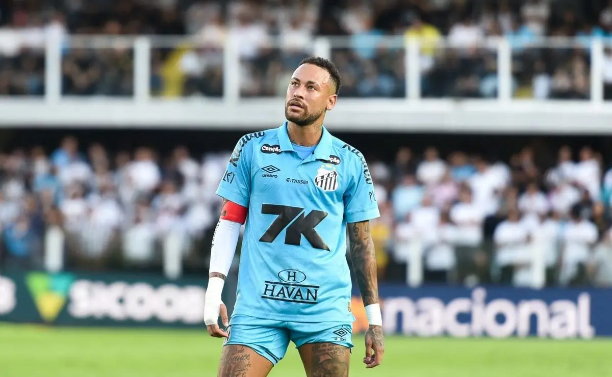 Neymar provoca no jogo Santos e Botafogo e revolta torcedores