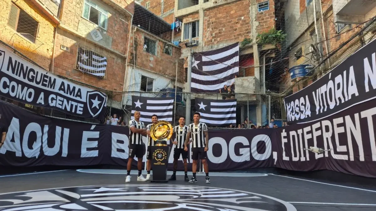 Botafogo parte para a Copa de Clubes no domingo e torcedores preparam despedida festiva