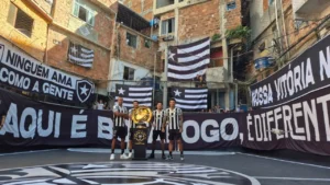 Botafogo parte para a Copa de Clubes no domingo e torcedores preparam despedida festiva
