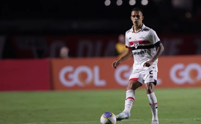 Corinthians fecha com Igor Vinícius, enquanto São Paulo freia a liberação