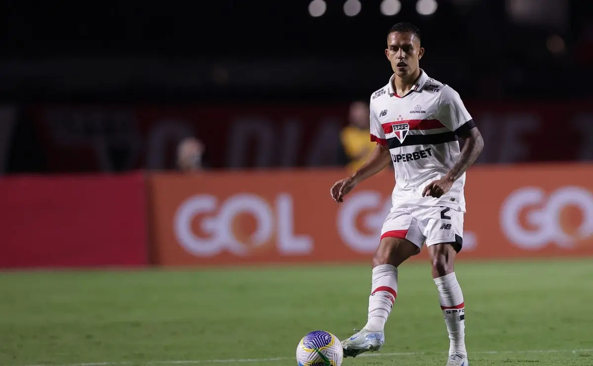Corinthians fecha com Igor Vinícius, enquanto São Paulo freia a liberação