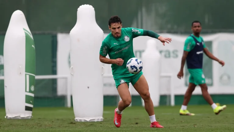Veiga celebra 350 jogos no Palmeiras e foca na Copa de Clubes: "Jogo mental"