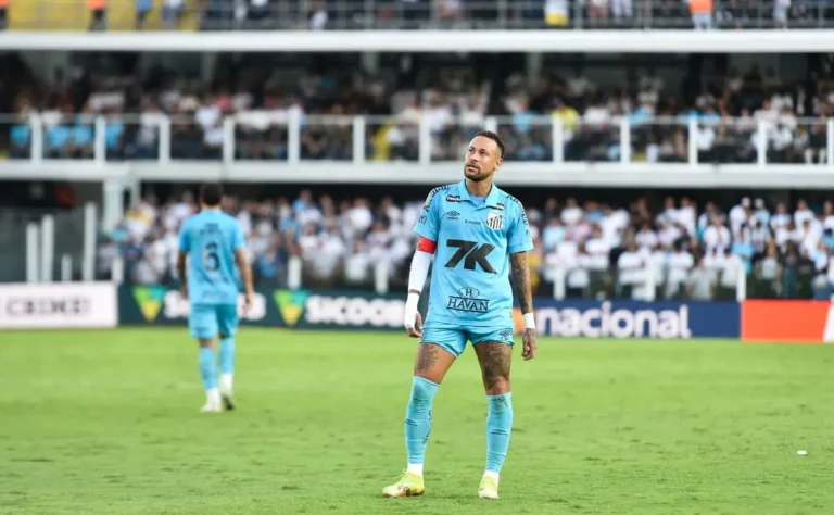 Neymar consumirá 40% da folha salarial do Santos em cinco meses, informa UOL Esporte