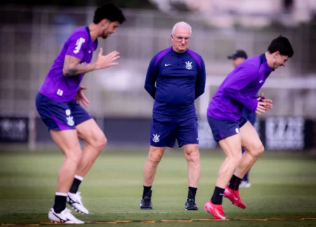 Corinthians em Treino: Dorival Define Tática e Prepara Time para o Grêmio