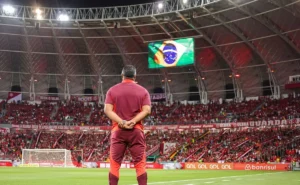 Roger Machado Avalia Atleta para Substituir Fernando no Internacional