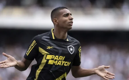 Kaio Pantaleão relata ter assistido à final da Libertadores com ex-jogador do Botafogo