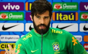 Alisson Avalia Mudanças na Seleção Brasileira com Ancelotti: "Sólida"